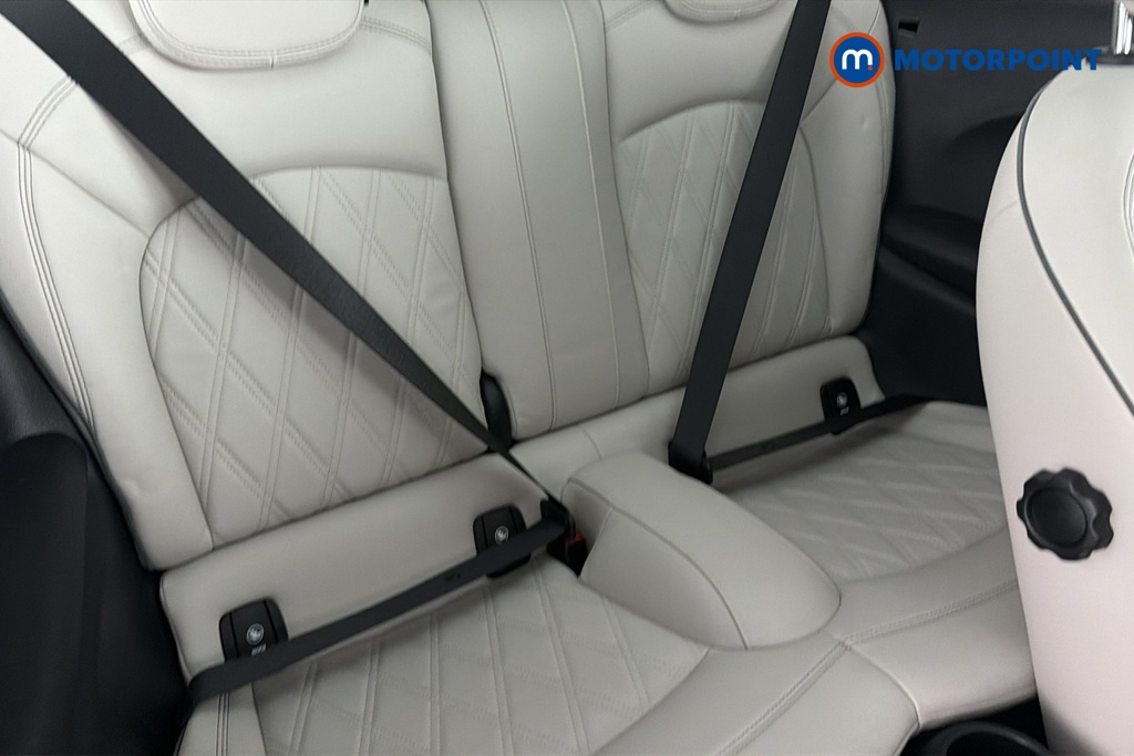 Mini Hatchback Cooper Exclusive Automatic Petrol Hatchback - Stock Number (1672481) - 25th supplementary image
