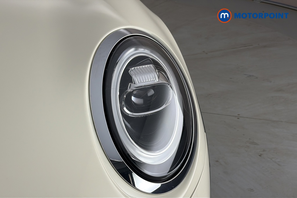 Mini Hatchback Cooper Exclusive Automatic Petrol Hatchback - Stock Number (1672481) - 42nd supplementary image