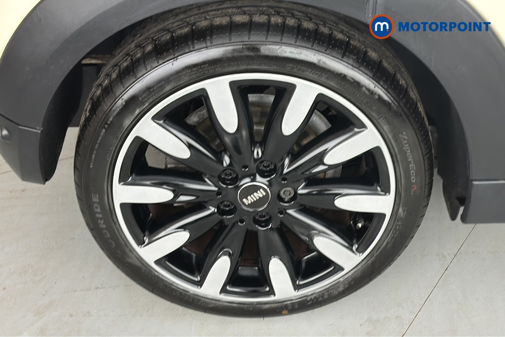 Mini Hatchback Cooper Exclusive Automatic Petrol Hatchback - Stock Number (1672481) - 46th supplementary image