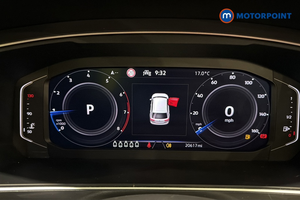 Volkswagen Tiguan Allspace Life Automatic Petrol SUV - Stock Number (1672604) - 7th supplementary image