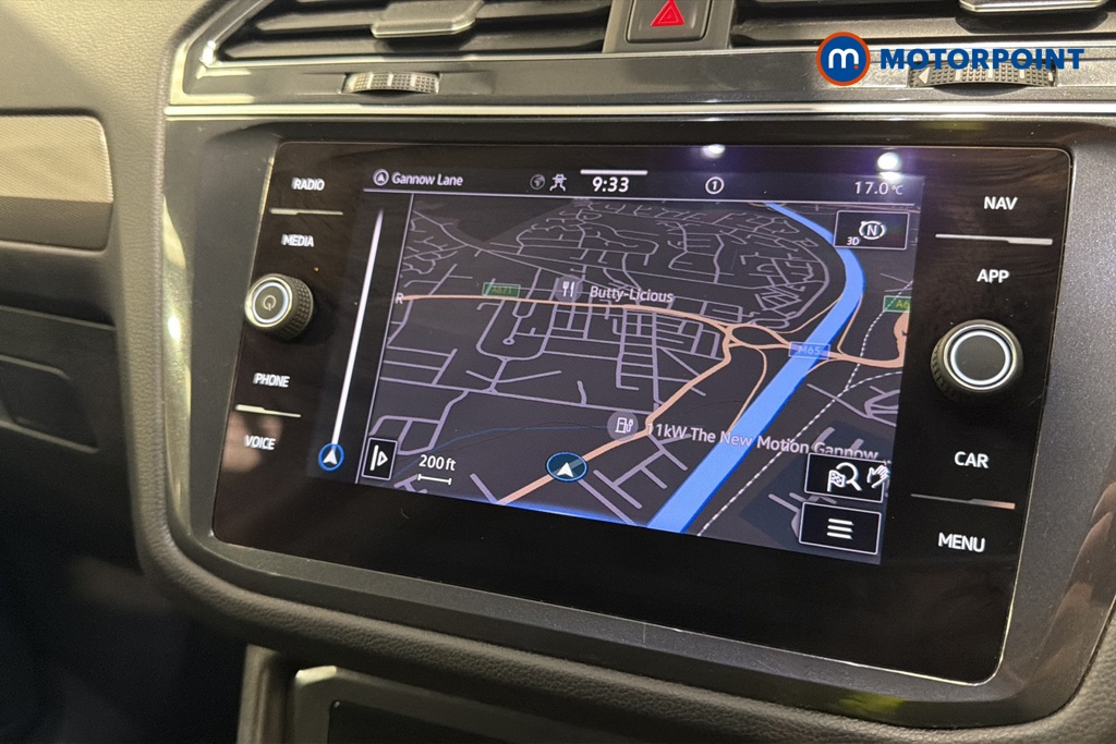 Volkswagen Tiguan Allspace Life Automatic Petrol SUV - Stock Number (1672604) - 9th supplementary image