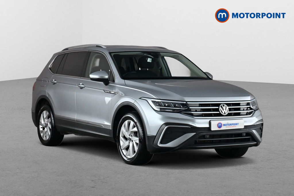 Volkswagen Tiguan Allspace Life Automatic Petrol SUV - Stock Number (1672604) - Drivers side front corner