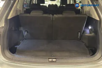 Volkswagen Tiguan Allspace Life Automatic Petrol SUV - Stock Number (1672604) - 30th supplementary image