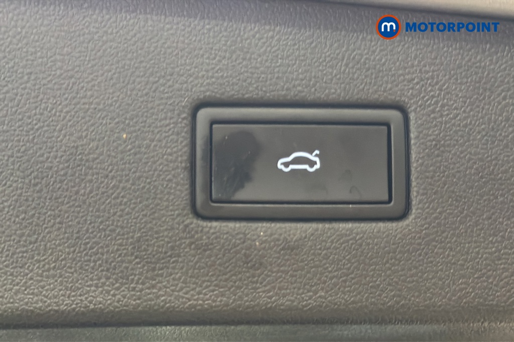 Volkswagen Tiguan Allspace Life Automatic Petrol SUV - Stock Number (1672604) - 35th supplementary image