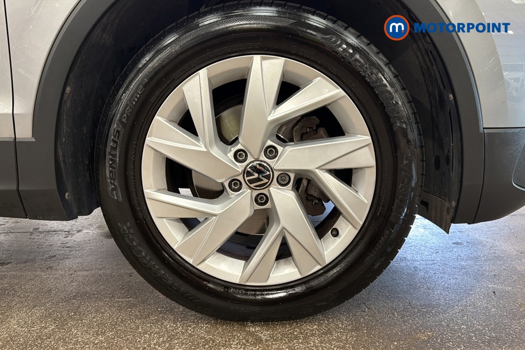 Volkswagen Tiguan Allspace Life Automatic Petrol SUV - Stock Number (1672604) - 47th supplementary image