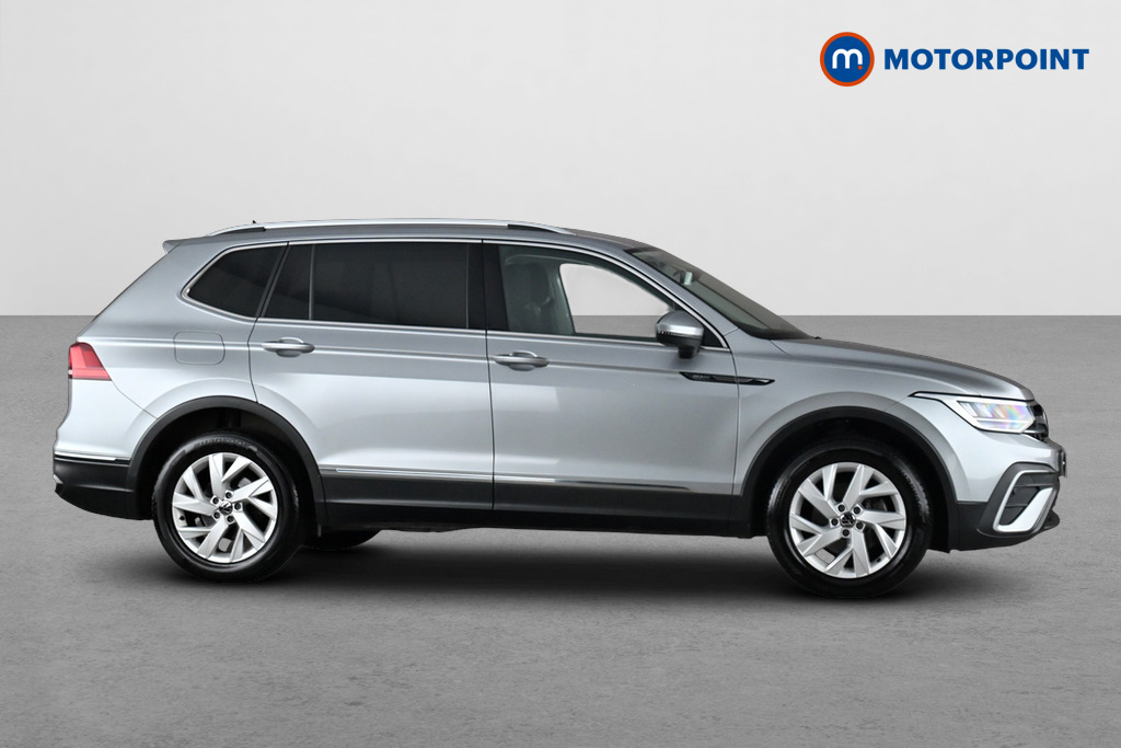 Volkswagen Tiguan Allspace Life Automatic Petrol SUV - Stock Number (1672604) - Passenger side