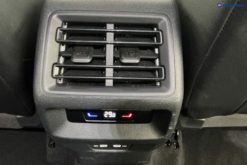 Volkswagen Tiguan Match Automatic Diesel SUV - Stock Number (1672678) - 10th supplementary image