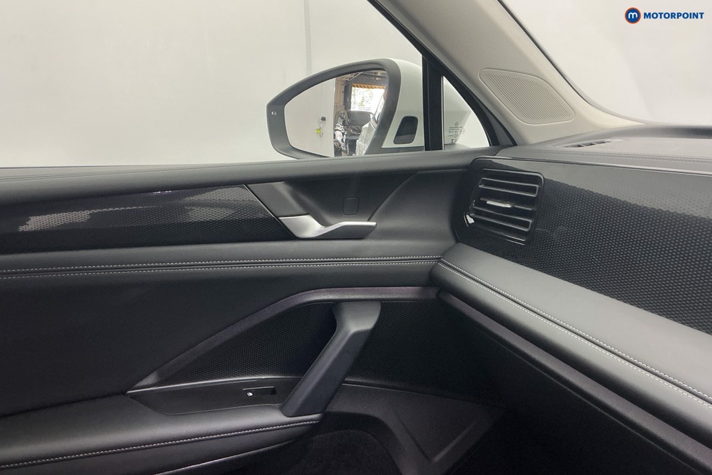 Volkswagen Tiguan Match Automatic Diesel SUV - Stock Number (1672678) - 19th supplementary image