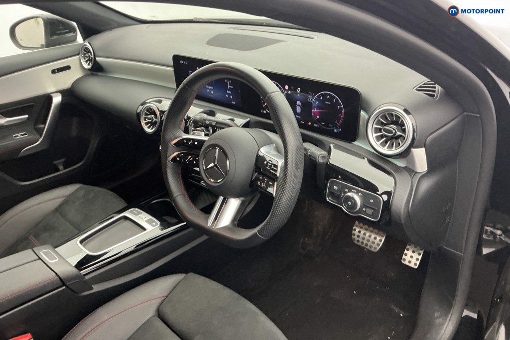 Mercedes-Benz A Class Amg Line Automatic Petrol Hatchback - Stock Number (1673168) - 8th supplementary image