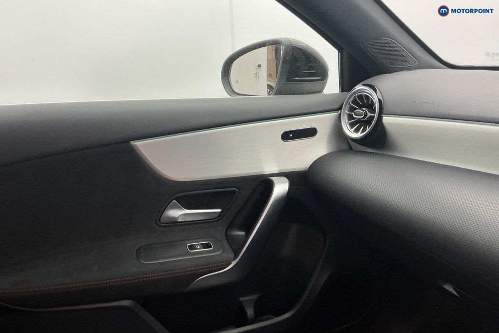 Mercedes-Benz A Class Amg Line Automatic Petrol Hatchback - Stock Number (1673168) - 18th supplementary image