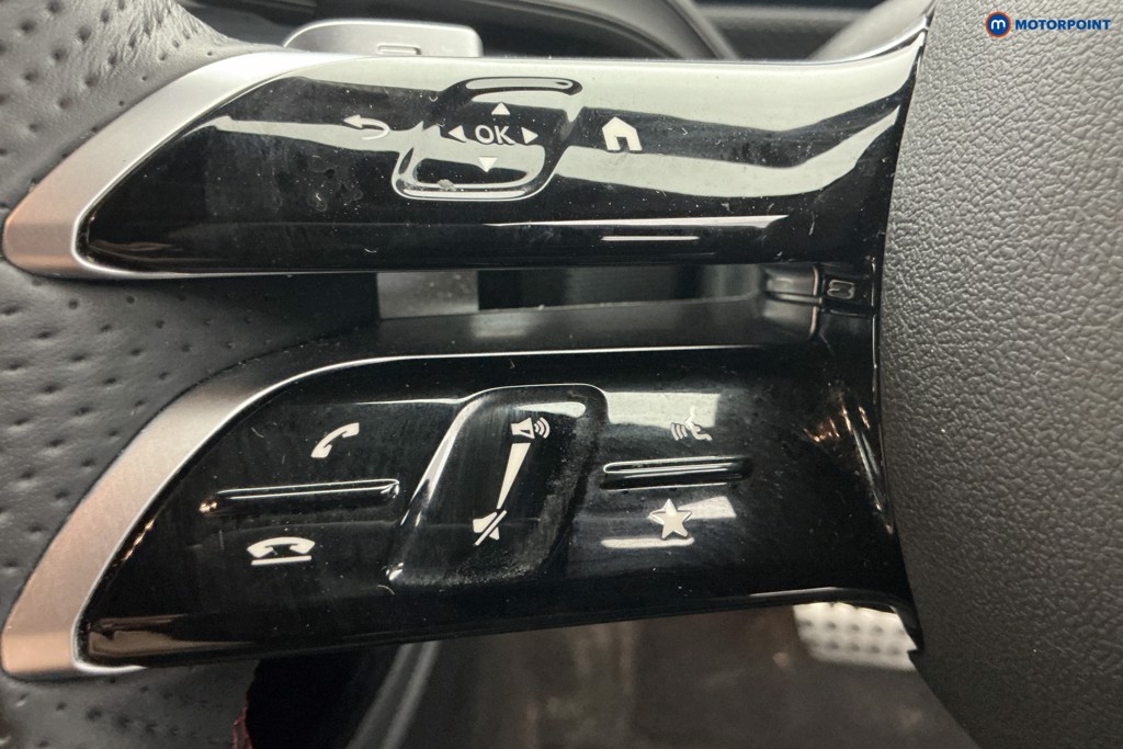 Mercedes-Benz A Class Amg Line Automatic Petrol Hatchback - Stock Number (1673168) - 19th supplementary image