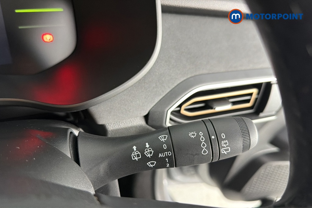 Dacia Jogger Extreme Automatic Petrol-Electric Hybrid People Carrier - Stock Number (1673540) - 6th supplementary image