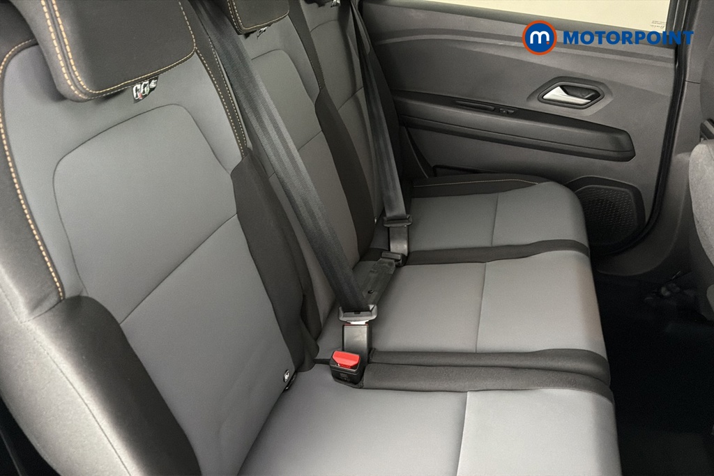 Dacia Jogger Extreme Automatic Petrol-Electric Hybrid People Carrier - Stock Number (1673540) - 25th supplementary image