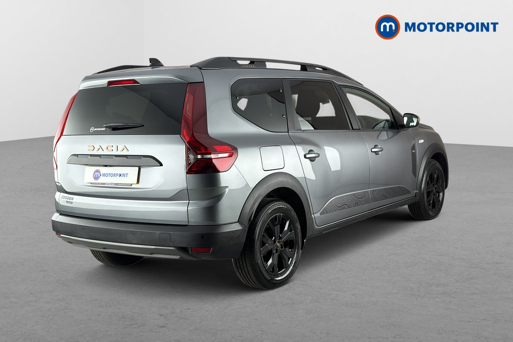 Dacia Jogger Extreme Automatic Petrol-Electric Hybrid People Carrier - Stock Number (1673540) - Passenger side rear corner