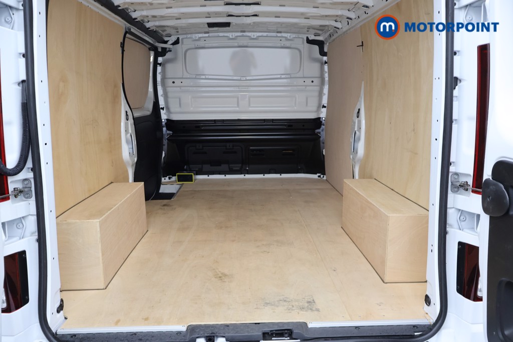 Renault Trafic Extra Sport Automatic Diesel Panel Van - Stock Number (1673627) - 20th supplementary image