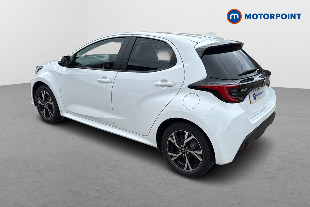 Toyota Yaris Design Automatic Petrol-Electric Hybrid Hatchback - Stock Number (1673772) - Drivers side rear corner