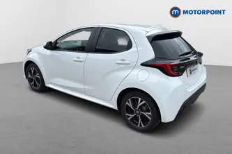 Toyota Yaris Design Automatic Petrol-Electric Hybrid Hatchback - Stock Number (1673772) - Drivers side rear corner