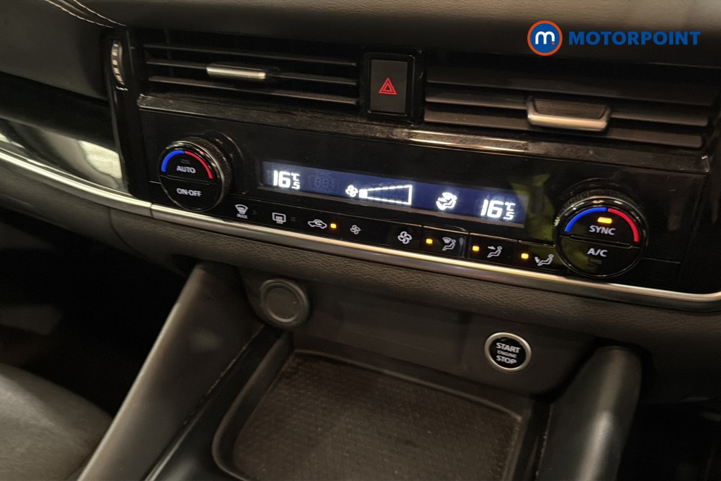 Nissan Qashqai N-Connecta Automatic Petrol SUV - Stock Number (1673788) - 12th supplementary image