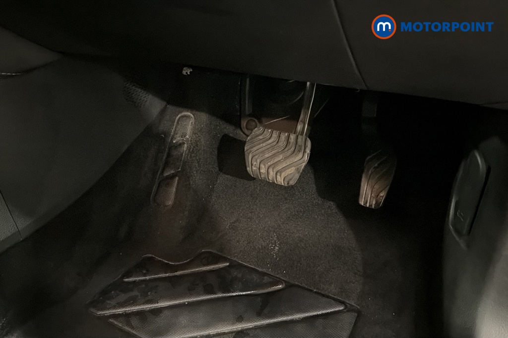 Nissan Qashqai N-Connecta Automatic Petrol SUV - Stock Number (1673788) - 24th supplementary image