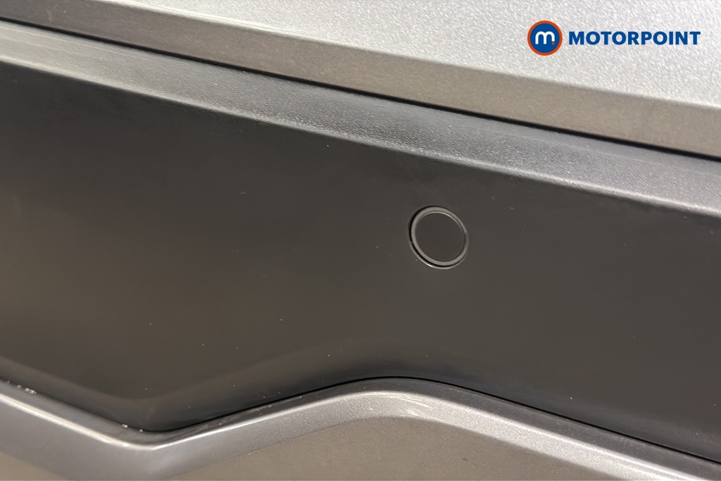 Nissan Qashqai N-Connecta Automatic Petrol SUV - Stock Number (1673788) - 39th supplementary image
