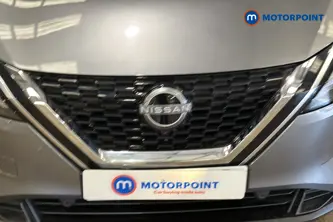 Nissan Qashqai N-Connecta Automatic Petrol SUV - Stock Number (1673788) - 43rd supplementary image