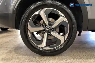 Nissan Qashqai N-Connecta Automatic Petrol SUV - Stock Number (1673788) - 46th supplementary image