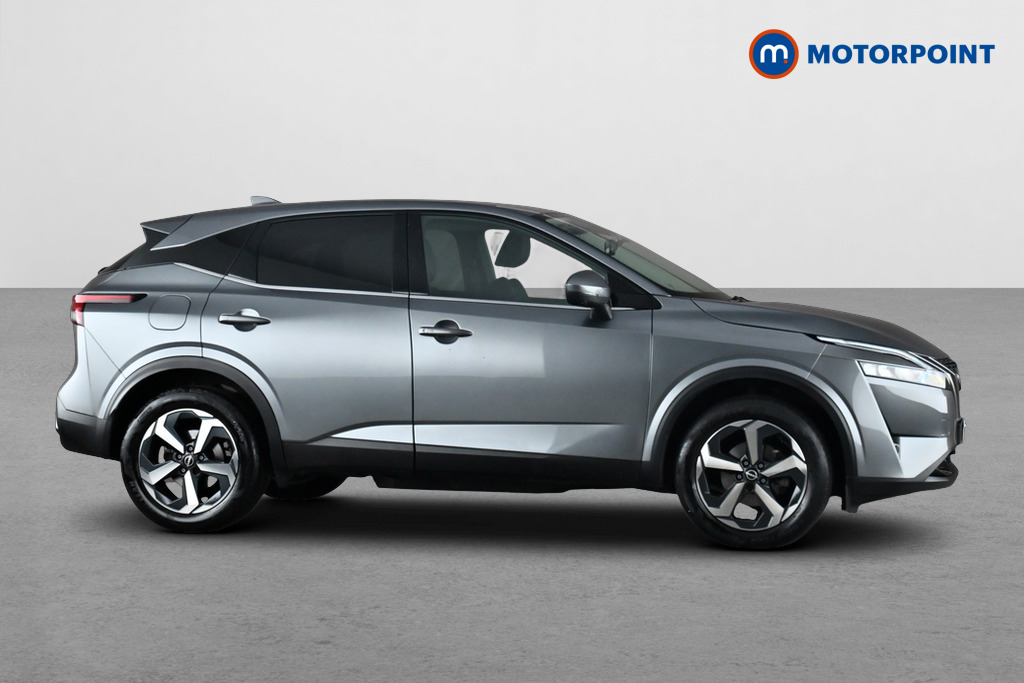 Nissan Qashqai N-Connecta Automatic Petrol SUV - Stock Number (1673788) - Passenger side