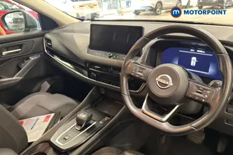 Nissan Qashqai N-Connecta Automatic Petrol SUV - Stock Number (1673788) - 1st supplementary image