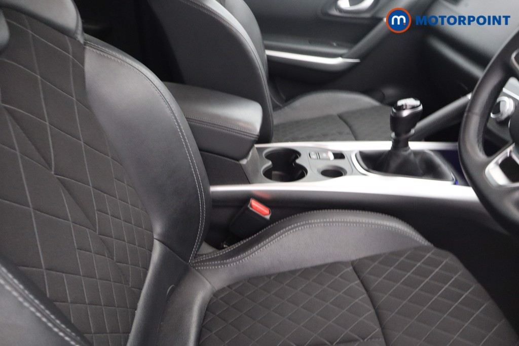 Renault Kadjar Techno Manual Petrol SUV - Stock Number (1674158) - 12th supplementary image
