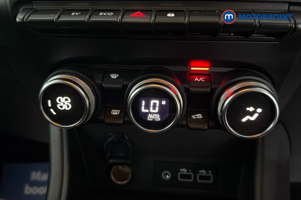 Renault Captur Evolution Automatic Petrol-Electric Hybrid SUV - Stock Number (1674234) - 12th supplementary image