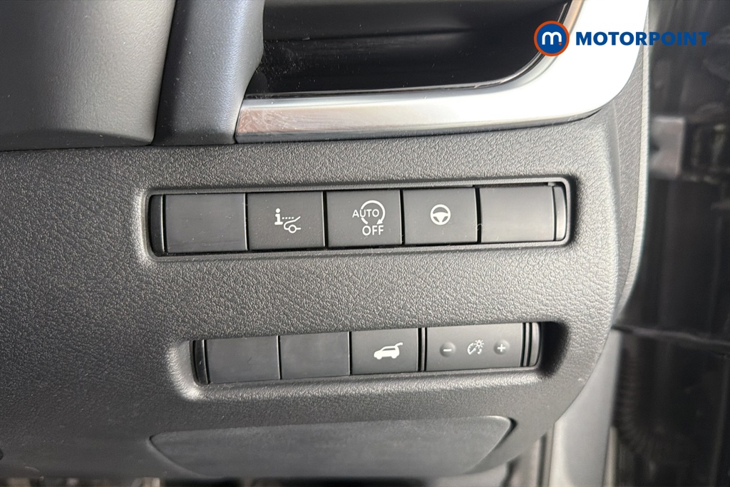 Nissan Qashqai Tekna Manual Petrol SUV - Stock Number (1674248) - 11th supplementary image