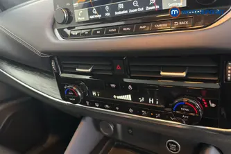 Nissan Qashqai Tekna Manual Petrol SUV - Stock Number (1674248) - 12th supplementary image