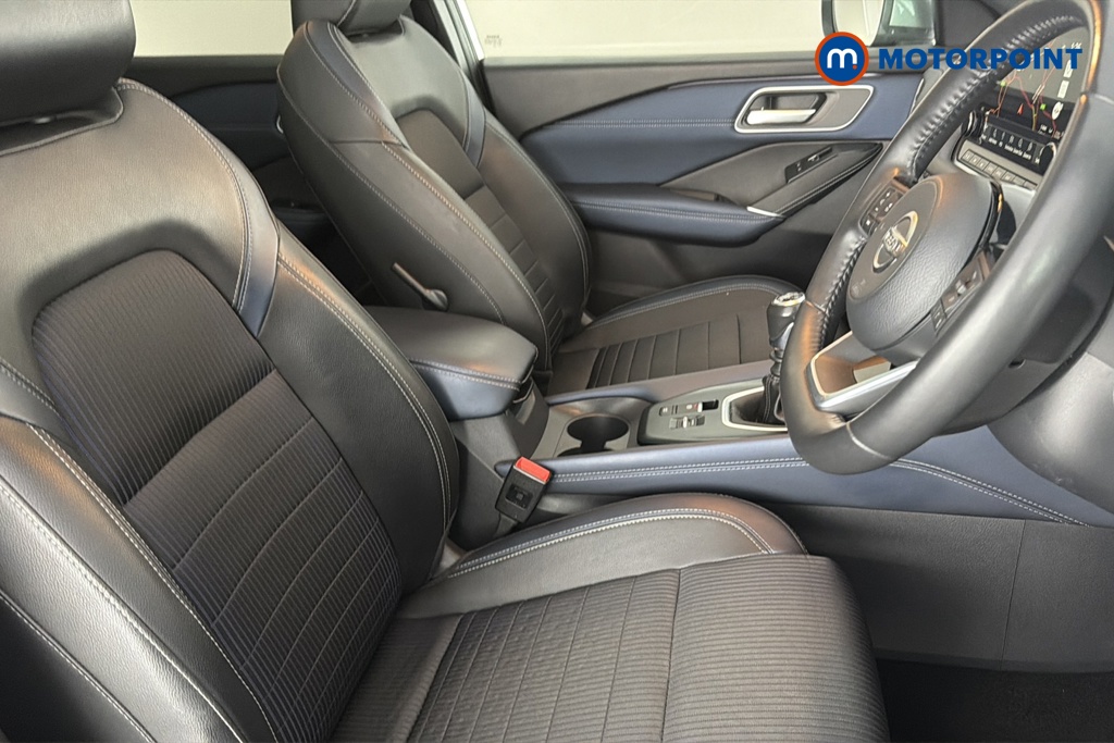 Nissan Qashqai Tekna Manual Petrol SUV - Stock Number (1674248) - 22nd supplementary image