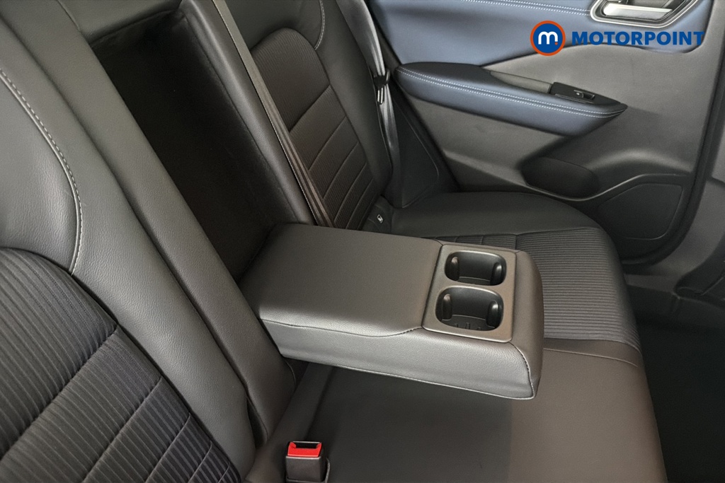 Nissan Qashqai Tekna Manual Petrol SUV - Stock Number (1674248) - 26th supplementary image