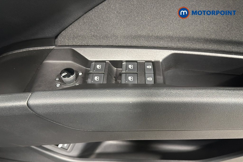 Audi Q4 Sport Automatic Electric SUV - Stock Number (1674379) - 19th supplementary image