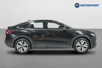 Audi Q4 Sport Automatic Electric SUV - Stock Number (1674379) - Passenger side