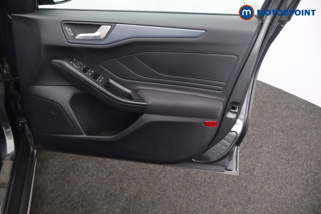 Ford Focus Active Edition Manual Petrol Hatchback - Stock Number (1674445) - 18th supplementary image