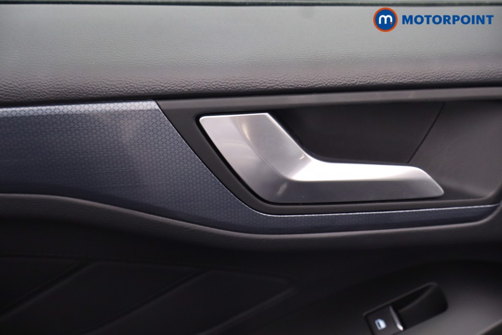 Ford Focus Active Edition Manual Petrol Hatchback - Stock Number (1674445) - 41st supplementary image