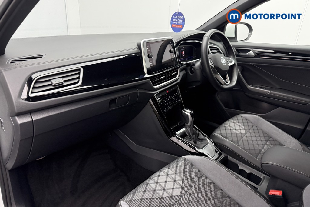 Volkswagen T-Roc R-Line Automatic Petrol SUV - Stock Number (1674553) - 4th supplementary image