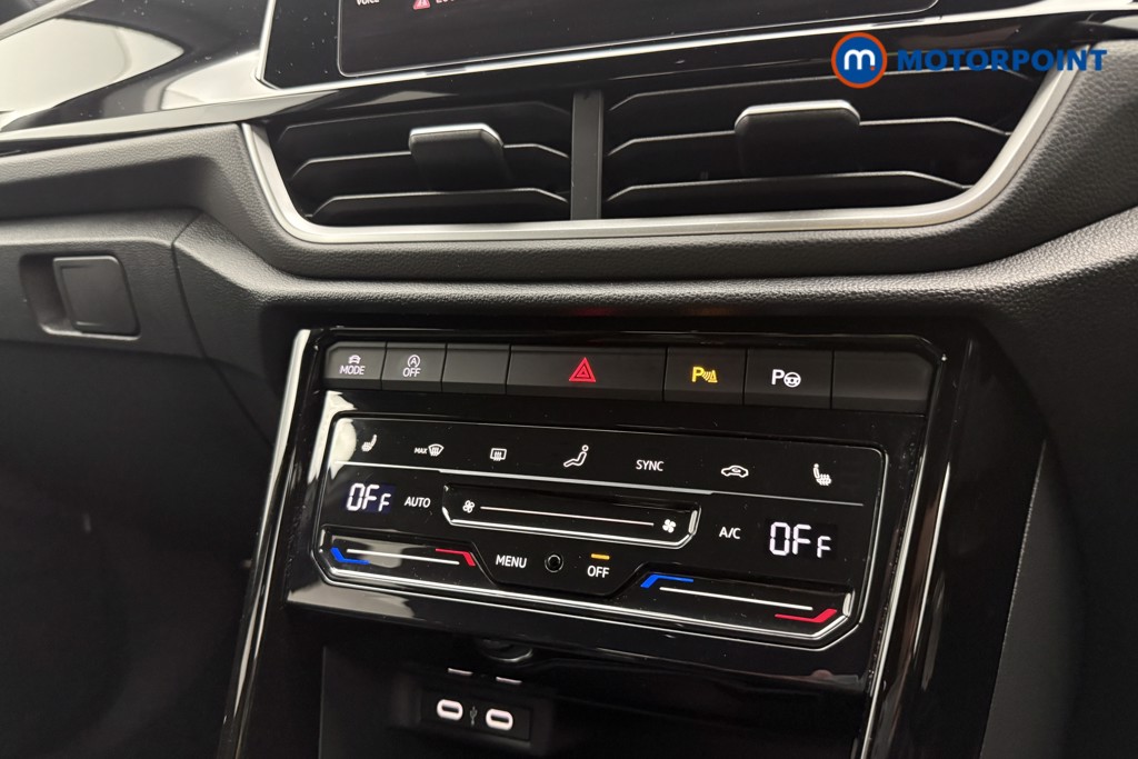 Volkswagen T-Roc R-Line Automatic Petrol SUV - Stock Number (1674553) - 15th supplementary image