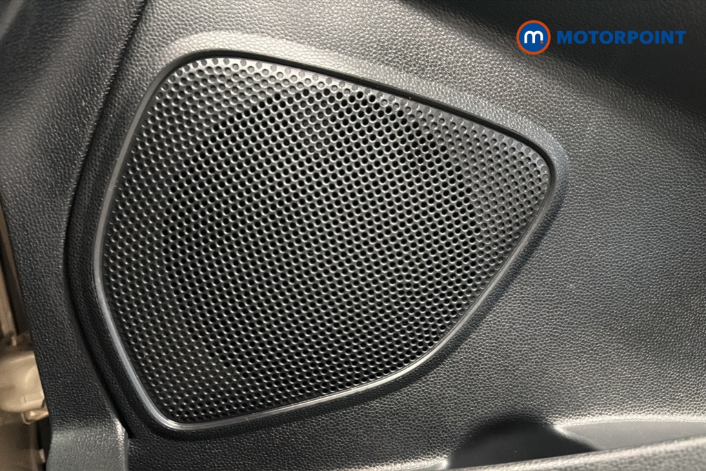 Ford Ecosport Titanium Automatic Petrol SUV - Stock Number (1674566) - 21st supplementary image