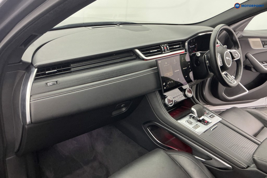 Jaguar F-Pace R-Dynamic Black Automatic Diesel SUV - Stock Number (1674773) - 9th supplementary image