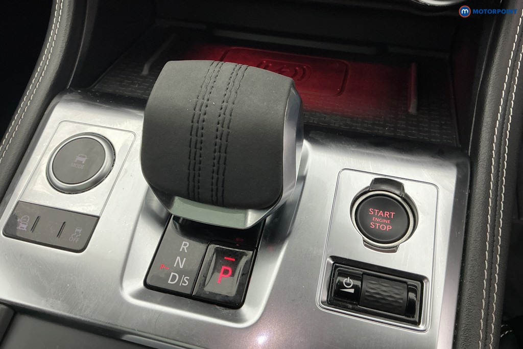 Jaguar F-Pace R-Dynamic Black Automatic Diesel SUV - Stock Number (1674773) - 17th supplementary image