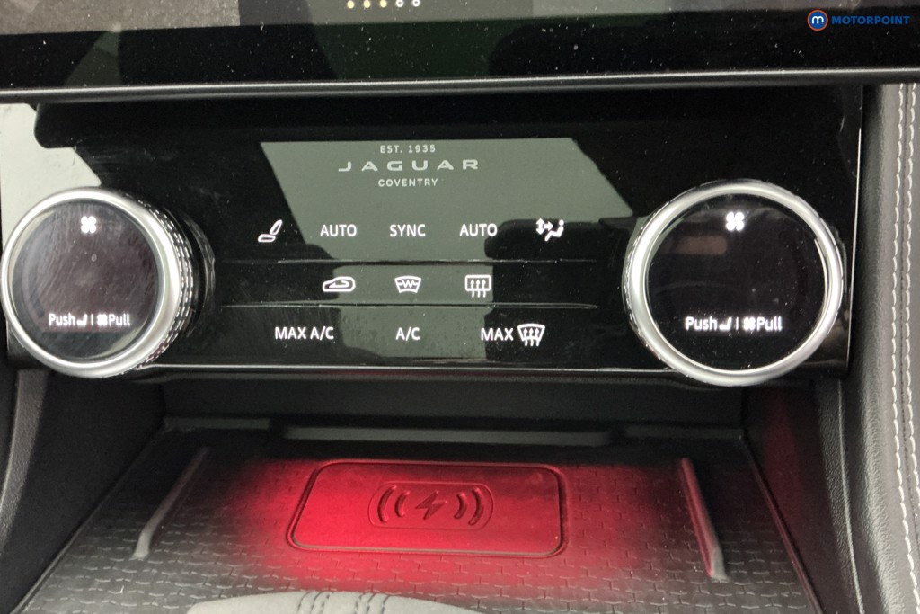 Jaguar F-Pace R-Dynamic Black Automatic Diesel SUV - Stock Number (1674773) - 18th supplementary image