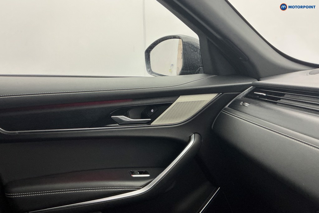 Jaguar F-Pace R-Dynamic Black Automatic Diesel SUV - Stock Number (1674773) - 20th supplementary image