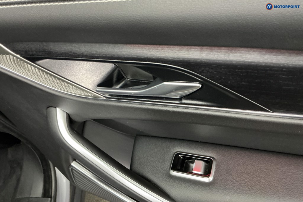 Jaguar F-Pace R-Dynamic Black Automatic Diesel SUV - Stock Number (1674773) - 29th supplementary image