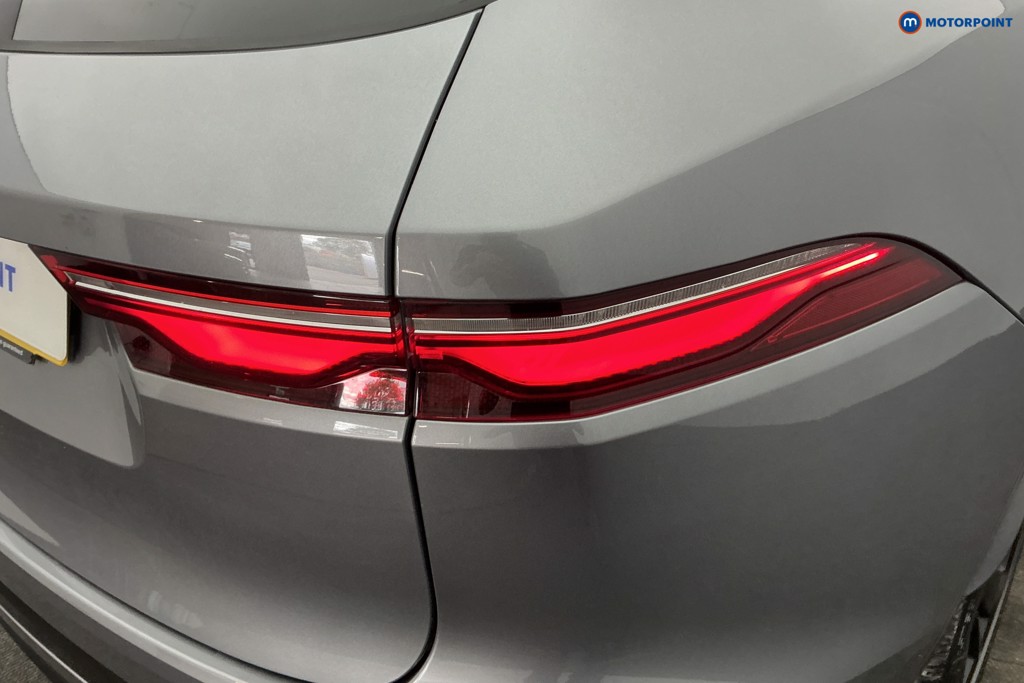 Jaguar F-Pace R-Dynamic Black Automatic Diesel SUV - Stock Number (1674773) - 32nd supplementary image