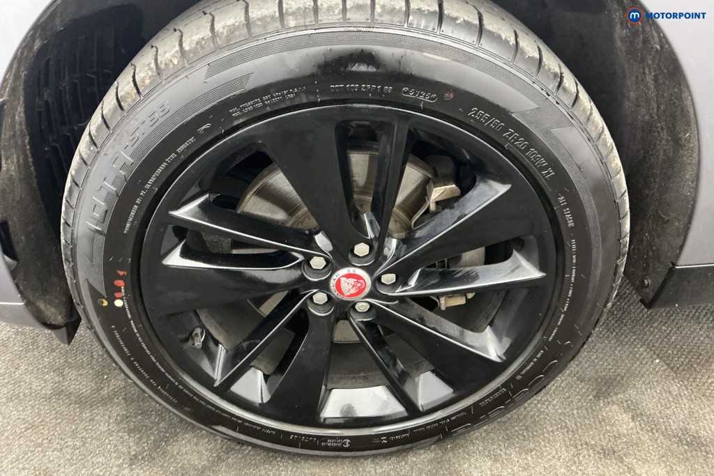 Jaguar F-Pace R-Dynamic Black Automatic Diesel SUV - Stock Number (1674773) - 36th supplementary image