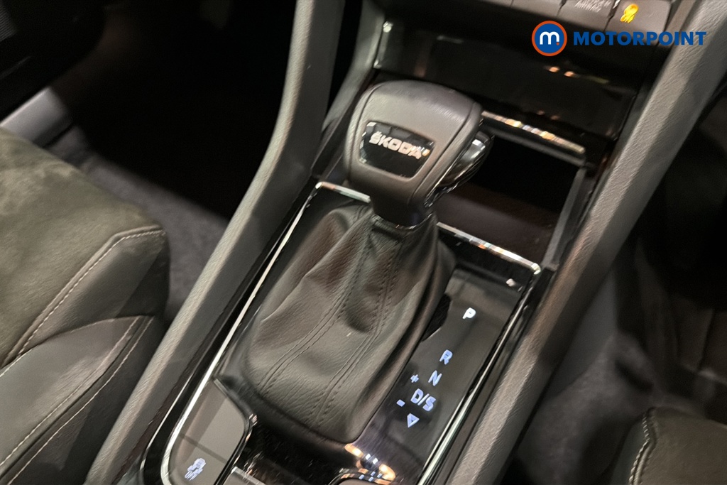 Skoda Karoq Se L Automatic Petrol SUV - Stock Number (1674807) - 15th supplementary image