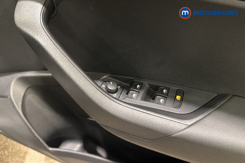 Skoda Karoq Se L Automatic Petrol SUV - Stock Number (1674807) - 19th supplementary image